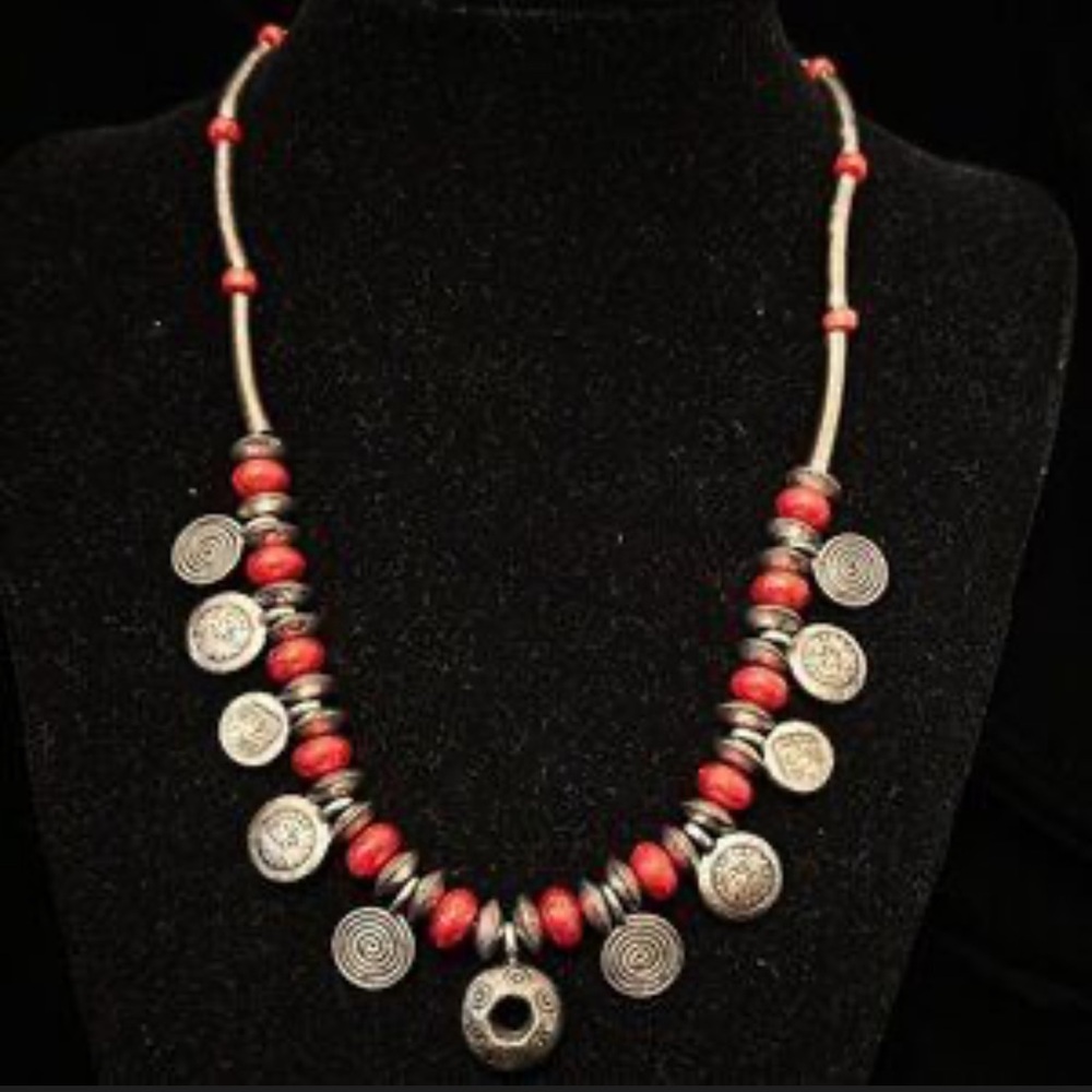 Vintage Chico's Silver Medallion and Red beaded Silver Toned Necklace 9" L